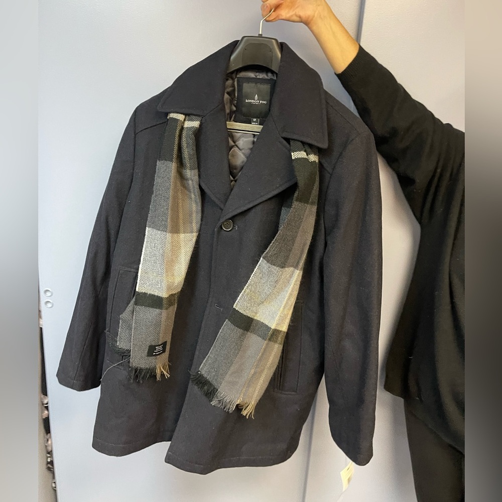 Bnwt London Fog Pea Coat Size Large. Includes Sca… - image 1